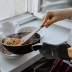 Kitchen Oven Gloves - Dual-Layer Heat Resistant Grilling Gloves, Silicone Oven Mitts with 5 Fingers, Waterproof Non-Slip Pot Holder for Barbecue, Cooking, Baking (Small, Black Long)