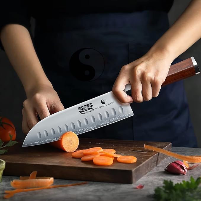 HOSHANHO 7 Inch Santoku Knife，Professional Japanese High Carbon Steel Chef Knife, Razor Sharp Kitchen Knife with Ergonomic Red Sandal Wooden Handle - Gift Box