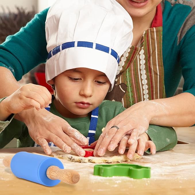 Mini Silicone Rolling Pin for Kids, Non-stick Surface Wood Handle, 9 Inch 1 Pack Green